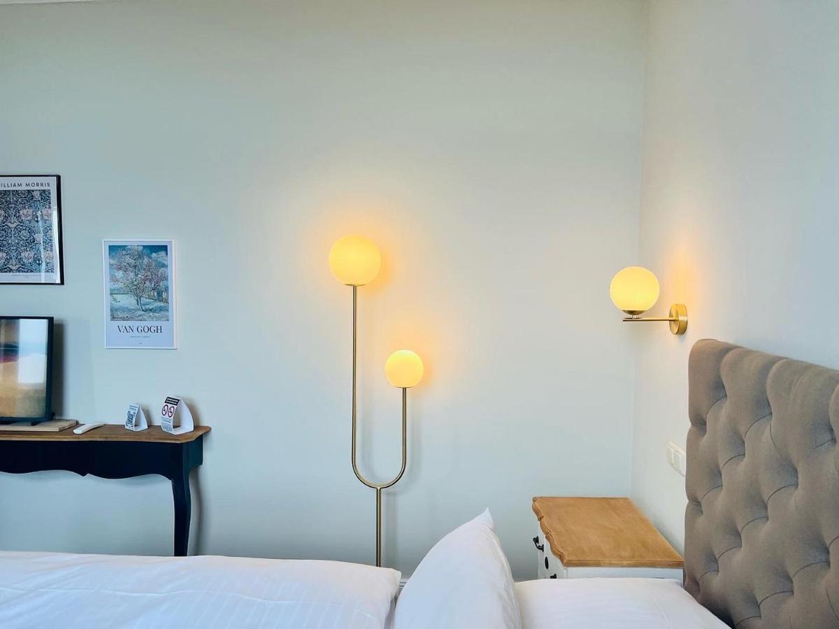 Lexow - Hotel An De Havenkant Теннінг Екстер'єр фото
