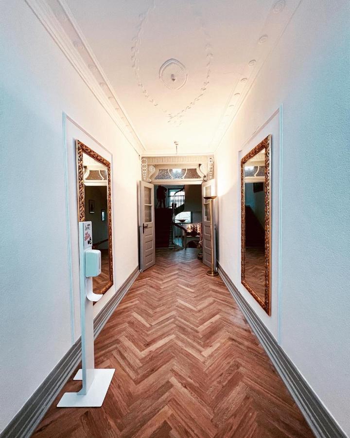 Lexow - Hotel An De Havenkant Теннінг Екстер'єр фото