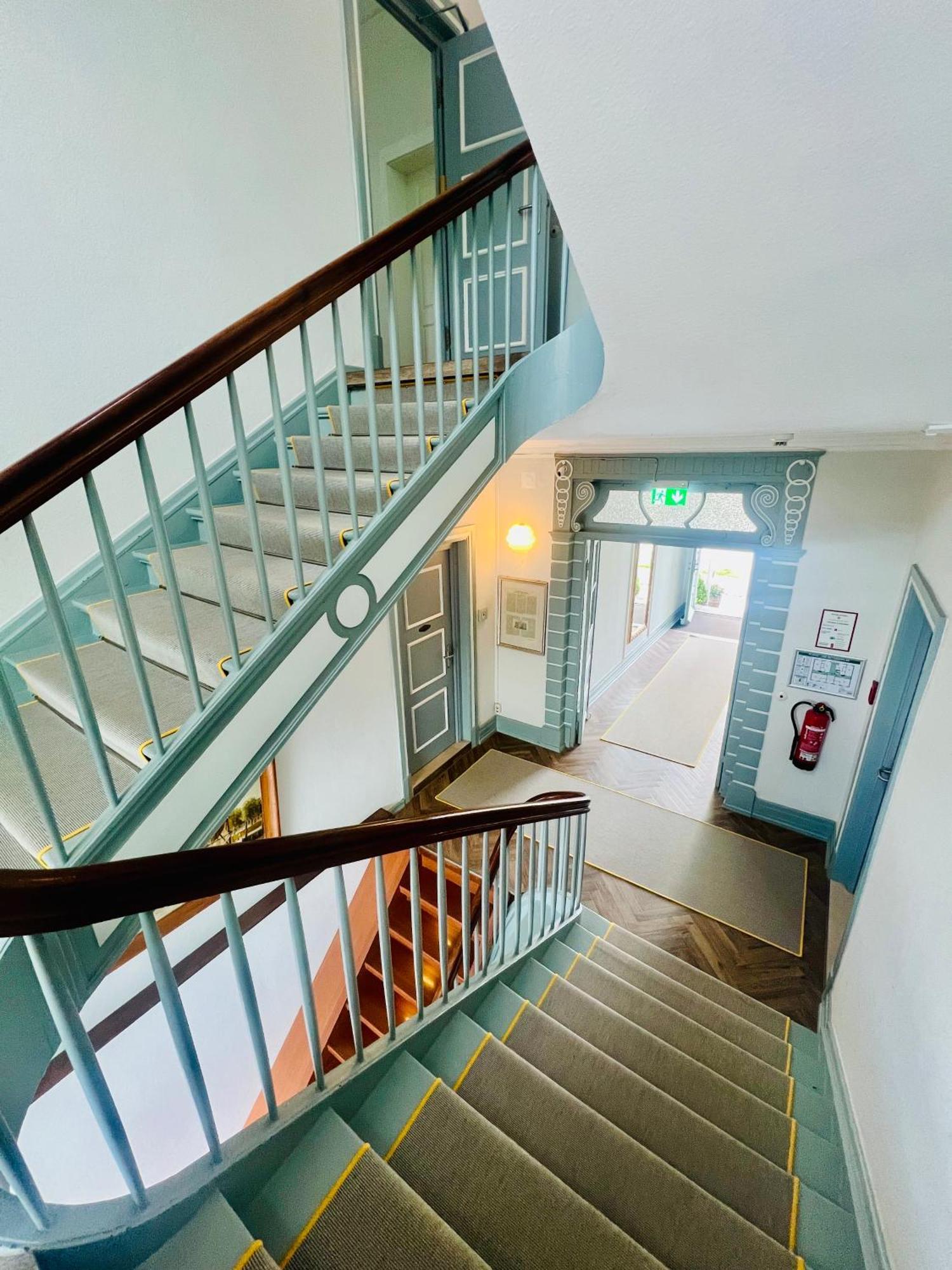 Lexow - Hotel An De Havenkant Теннінг Екстер'єр фото